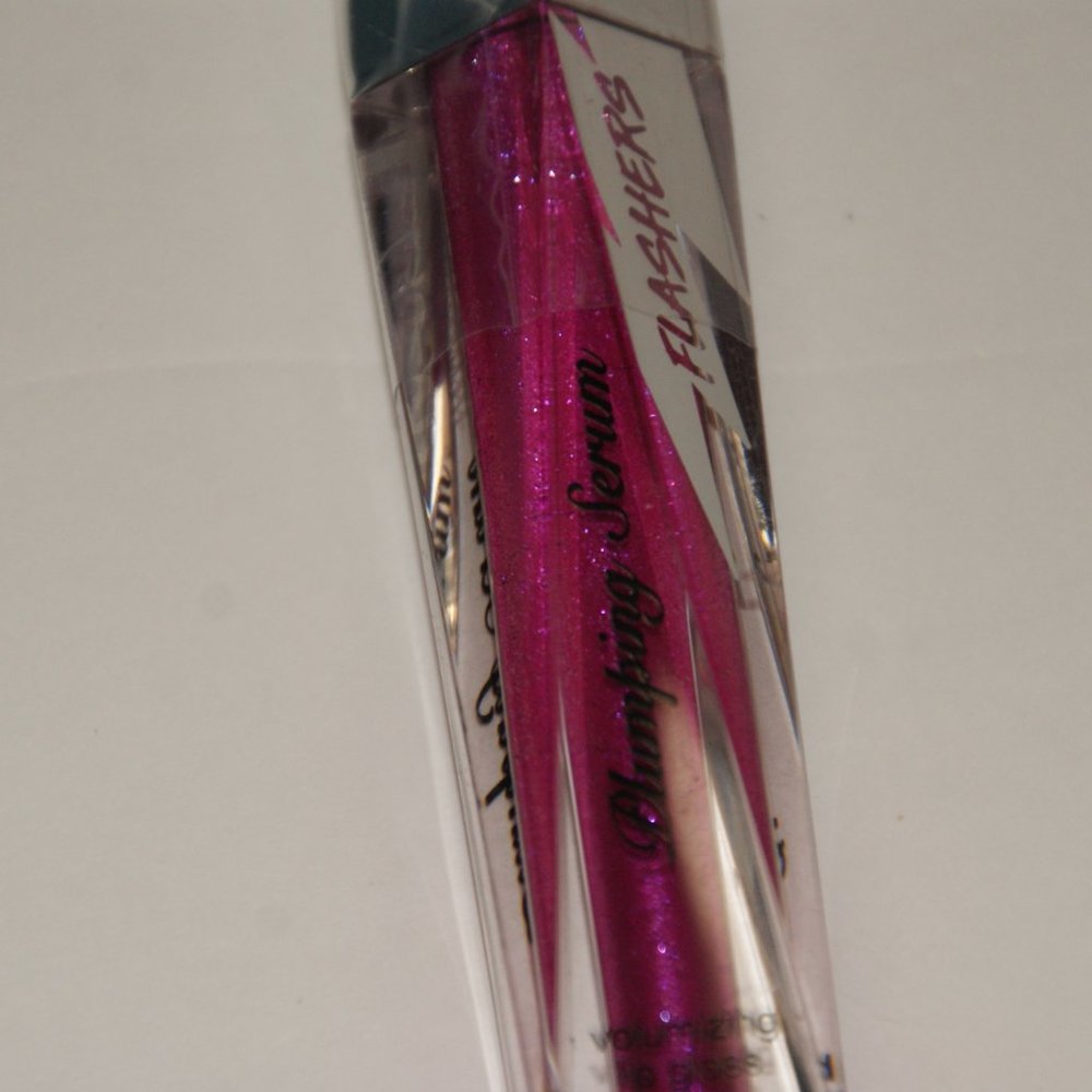 New HARD CANDY Plumping Serum Lip Gloss SHOCKING - Picture 4 of 6